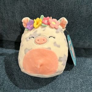 Rosie squishmallow